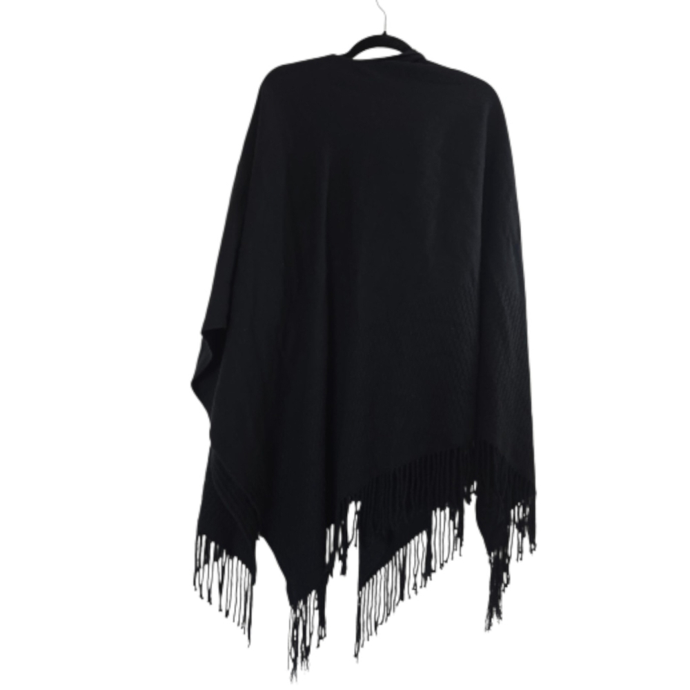 D & BOND Women's Poncho Black Fringe Shrug Or Shawl - Picture 2 of 4